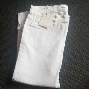 Lila Ryan, Kent Capri Skinny Jean, White, 26P.